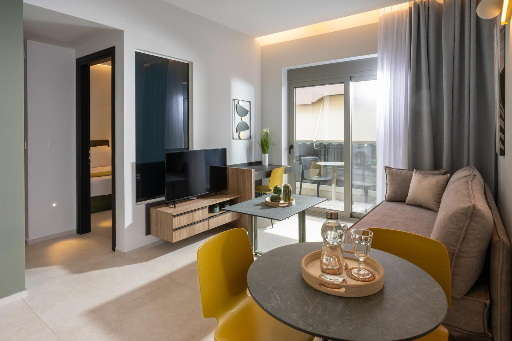Апартаменты Mosaic Urban Living Ираклион Экстерьер фото